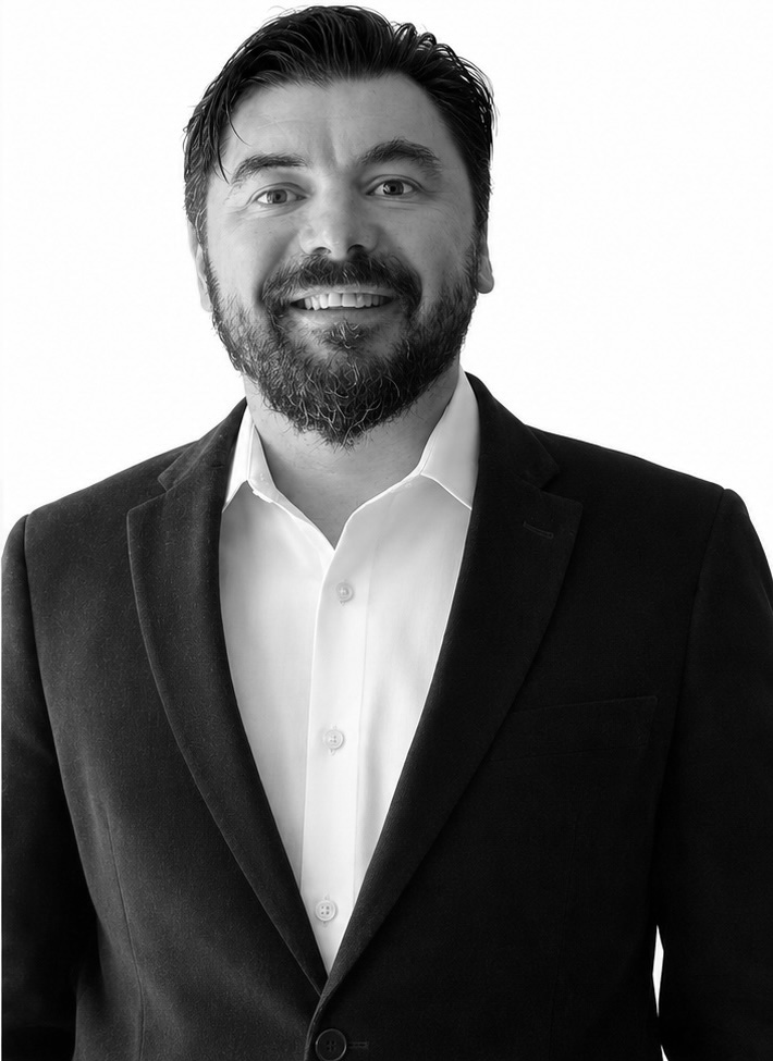 Arthur Barbut Headshot